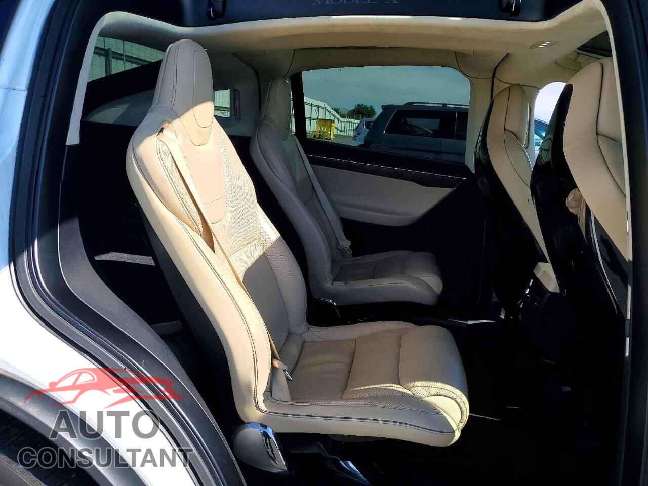 TESLA MODEL X 2017 - 5YJXCBE2XHF035119