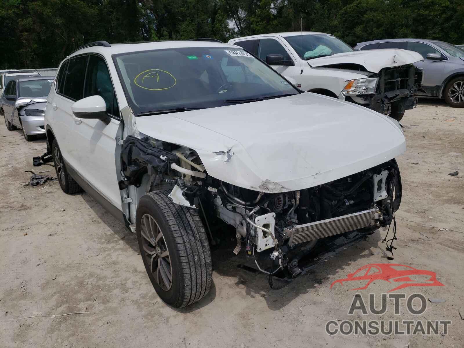 VOLKSWAGEN TIGUAN 2018 - 3VV2B7AX5JM209659