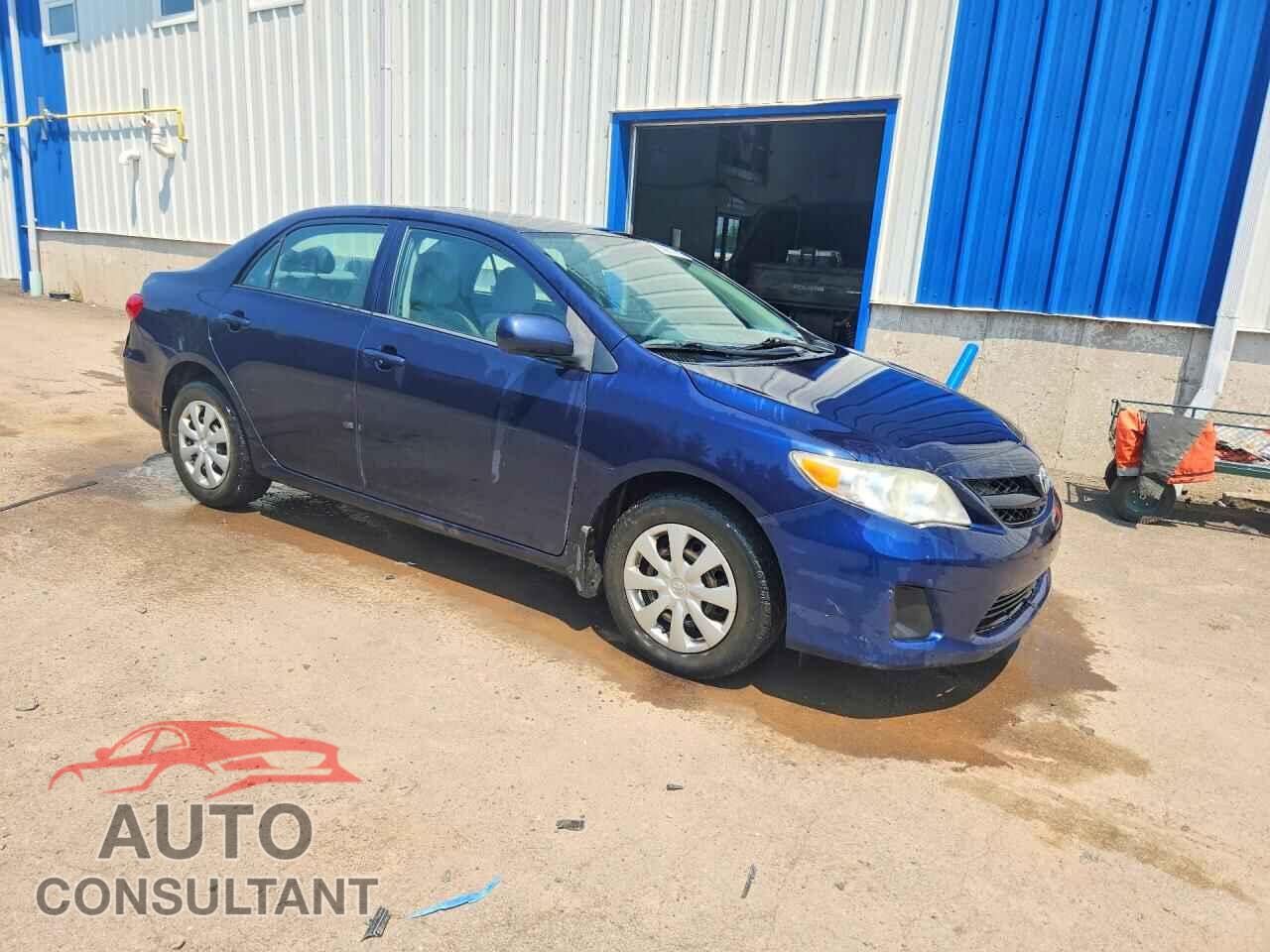 TOYOTA COROLLA 2013 - 2T1BU4EE2DC944905