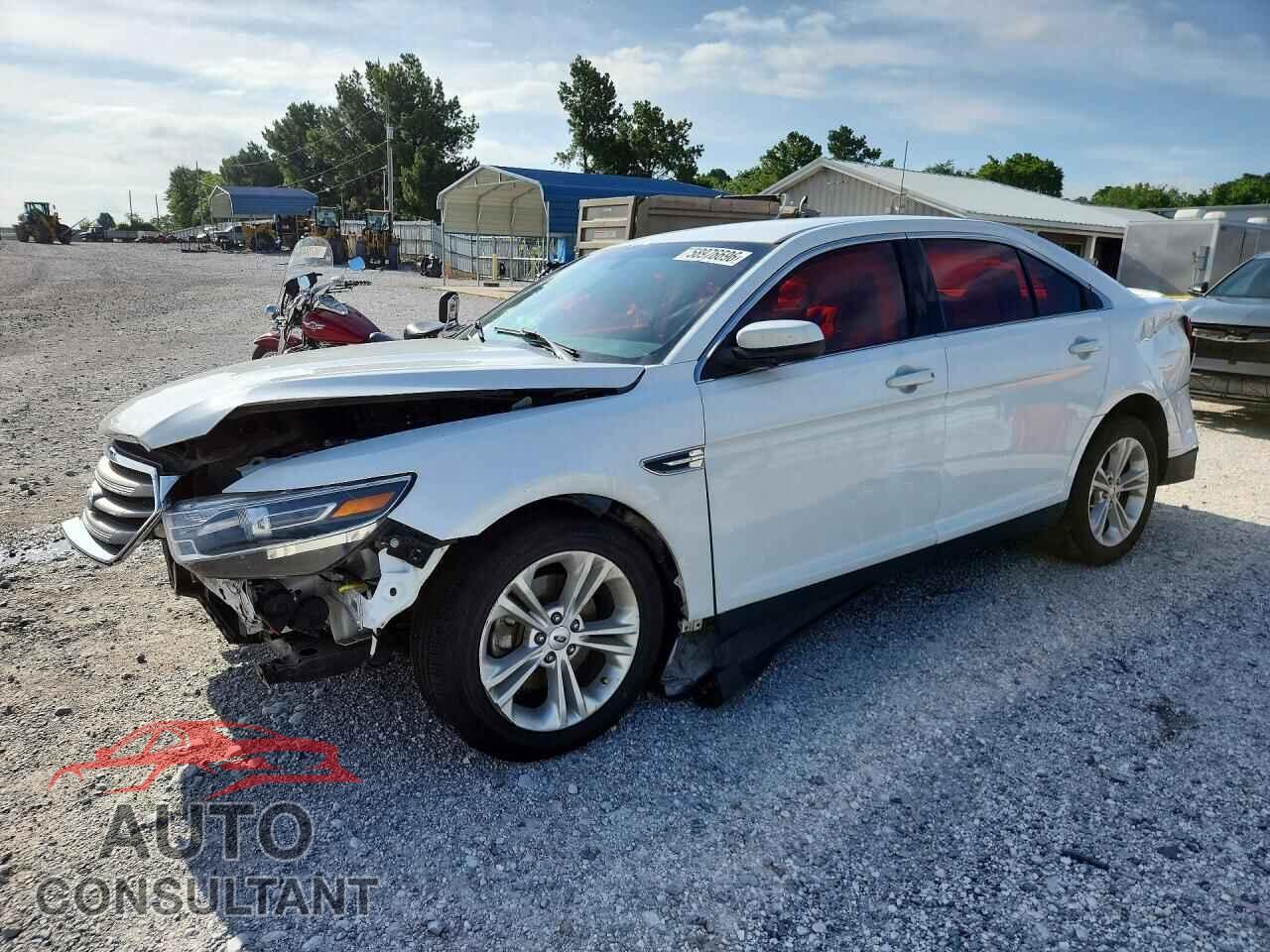FORD TAURUS 2015 - 1FAHP2E87FG166787
