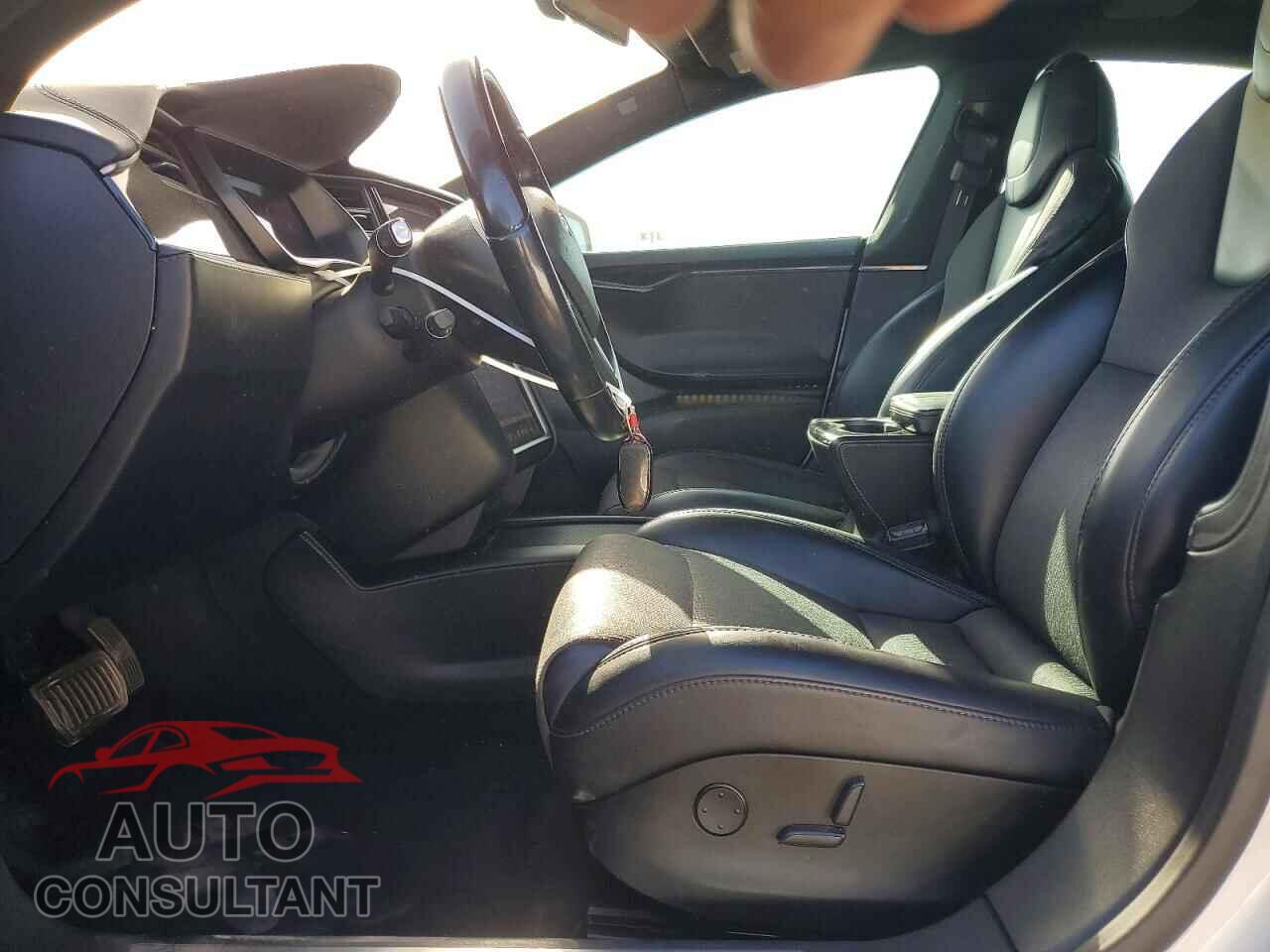 TESLA MODEL S 2018 - 5YJSA1E26JF257690