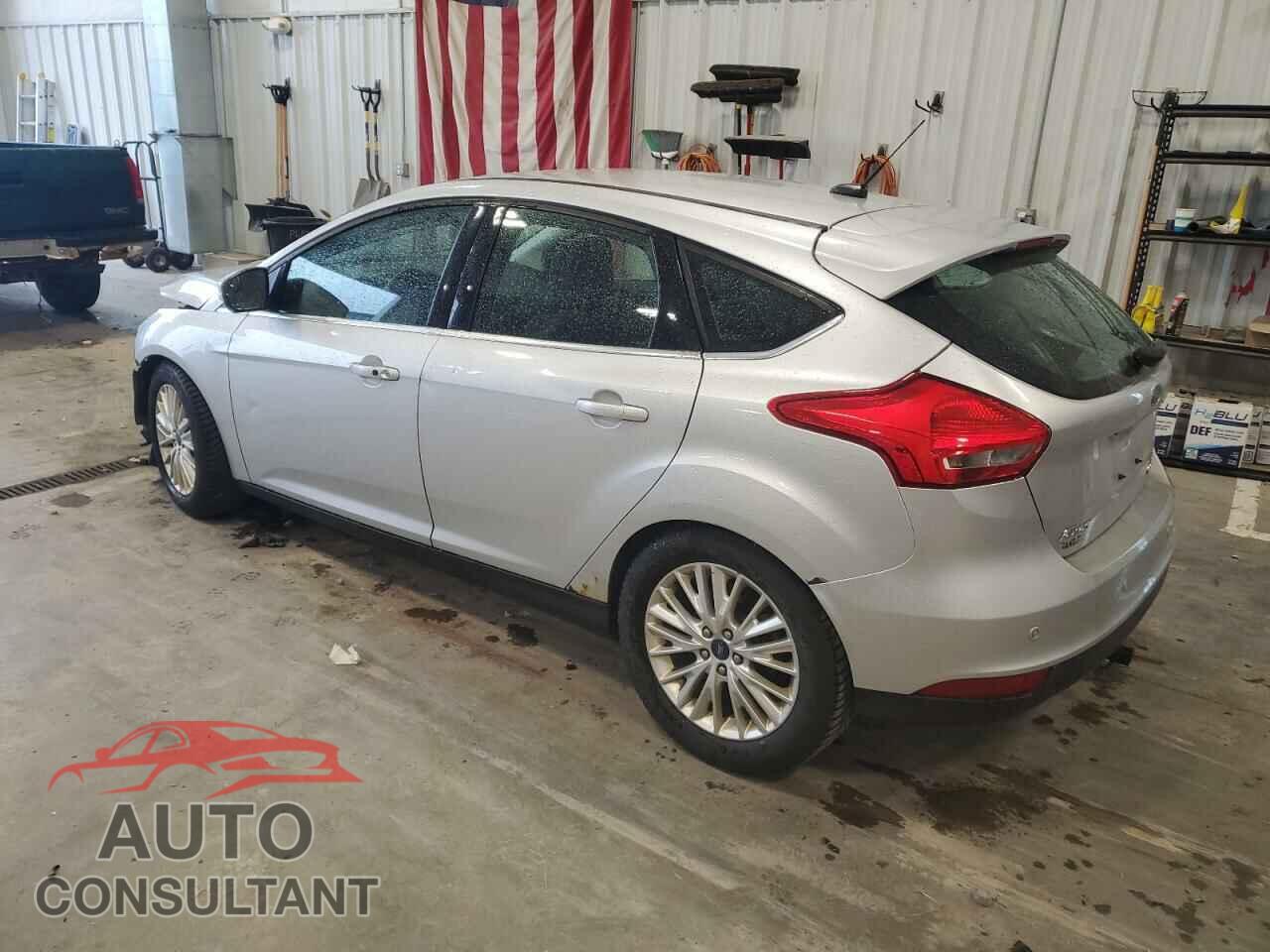 FORD FOCUS 2015 - 1FADP3N21FL253902