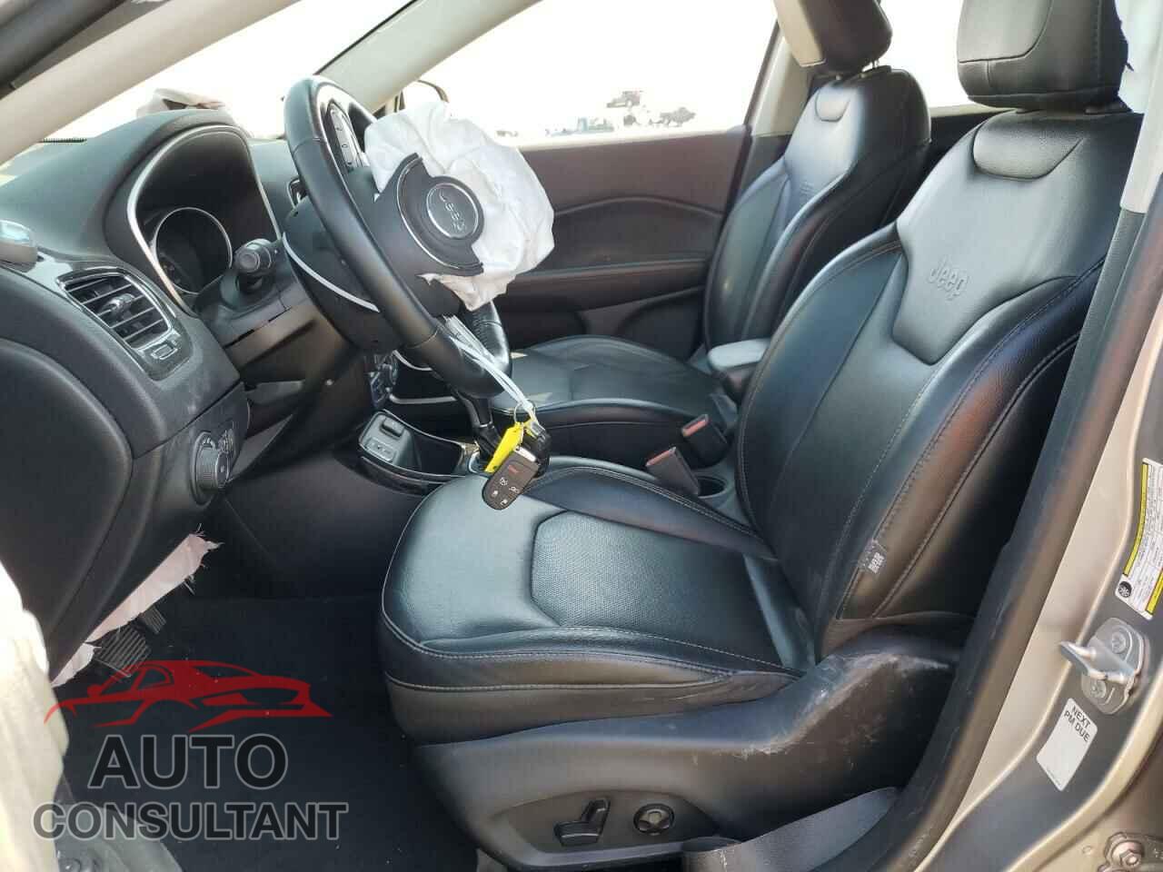 JEEP COMPASS 2018 - 3C4NJCCB6JT407083