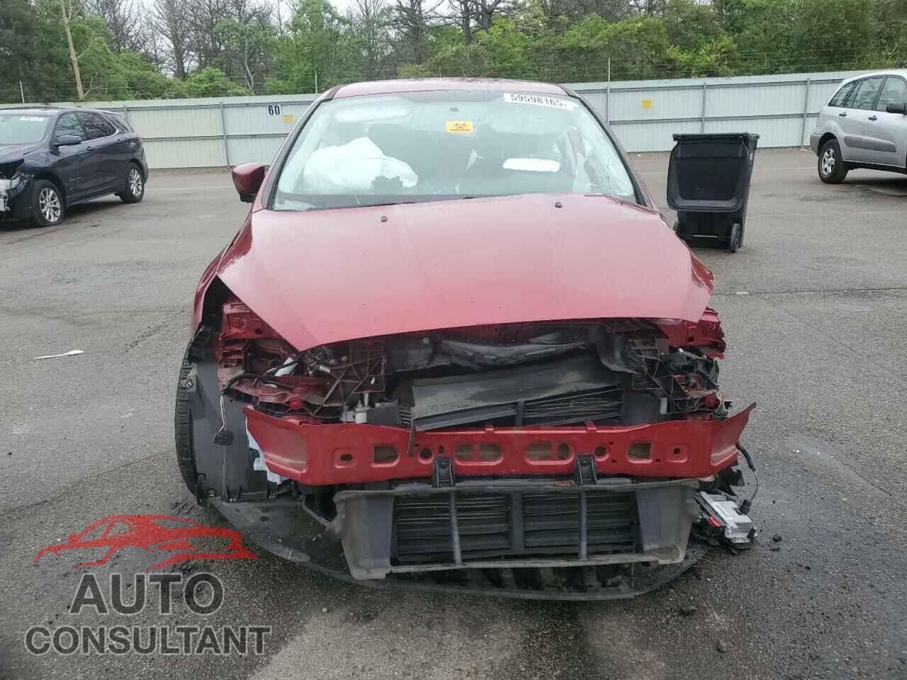 FORD FOCUS 2015 - 1FADP3F25FL381820