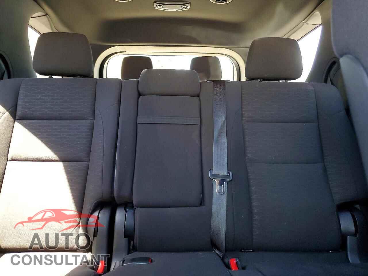 DODGE DURANGO 2018 - 1C4RDJAG7JC115871
