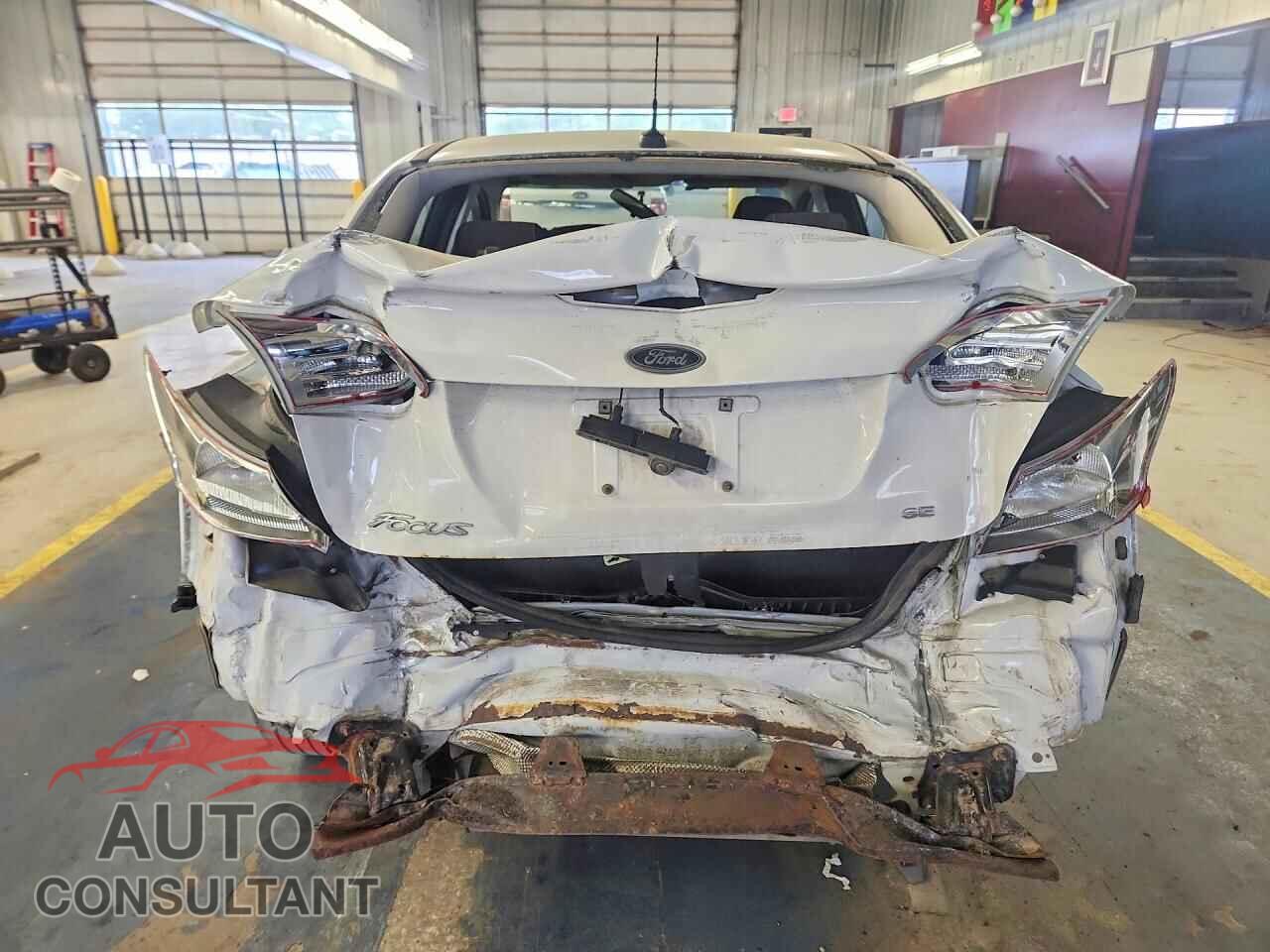FORD FOCUS 2018 - 1FADP3F27JL328061