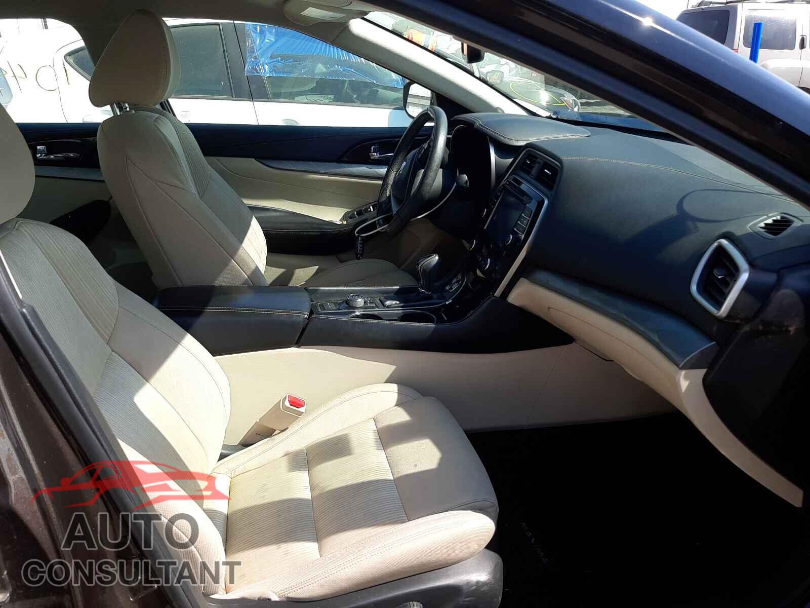 NISSAN MAXIMA 2017 - 1N4AA6AP9HC366331