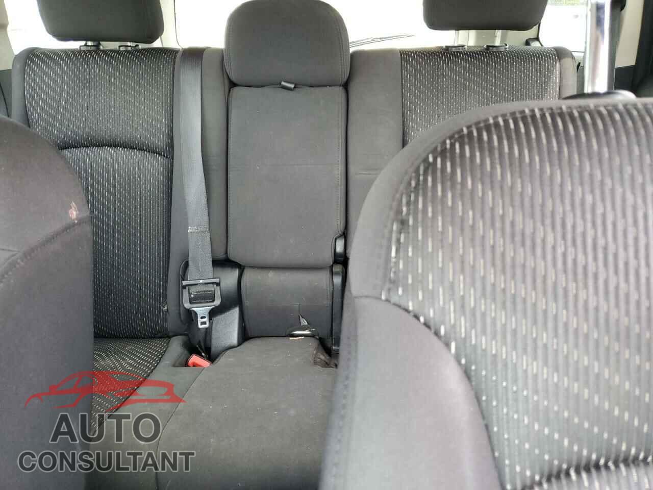 DODGE JOURNEY 2012 - 3C4PDCCG4CT243492