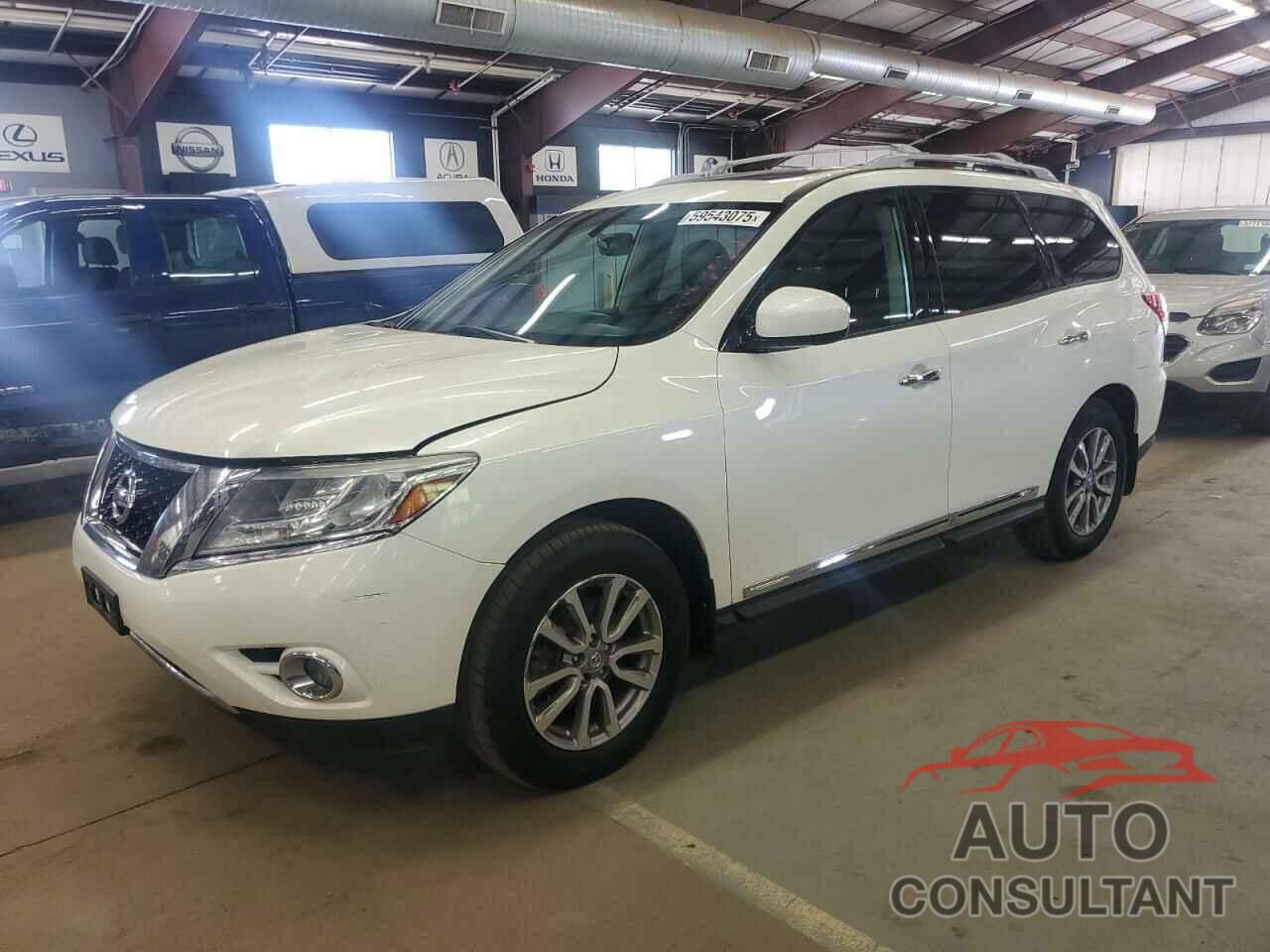 NISSAN PATHFINDER 2016 - 5N1AR2MM2GC647135