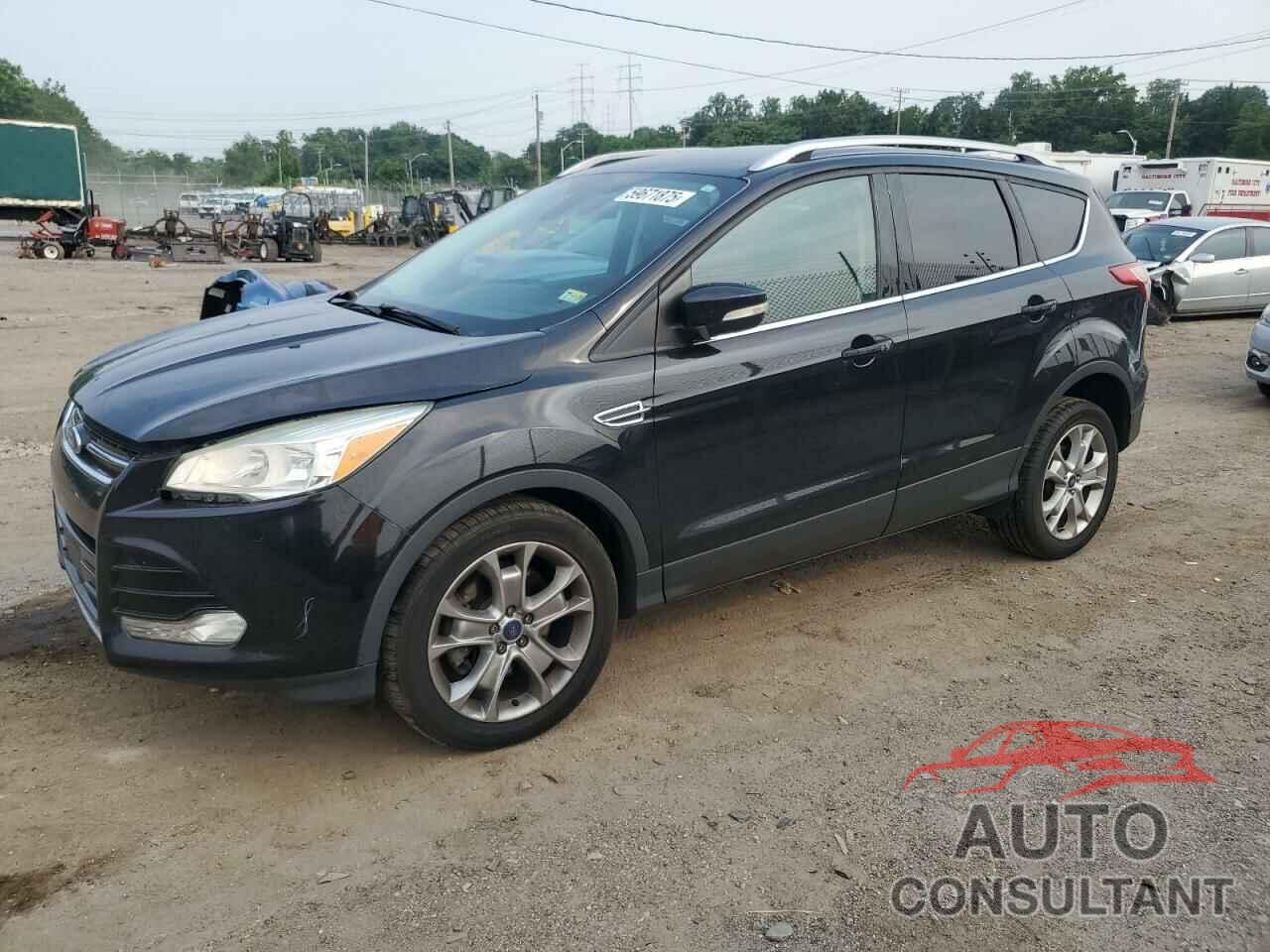 FORD ESCAPE 2015 - 1FMCU0J9XFUA42557