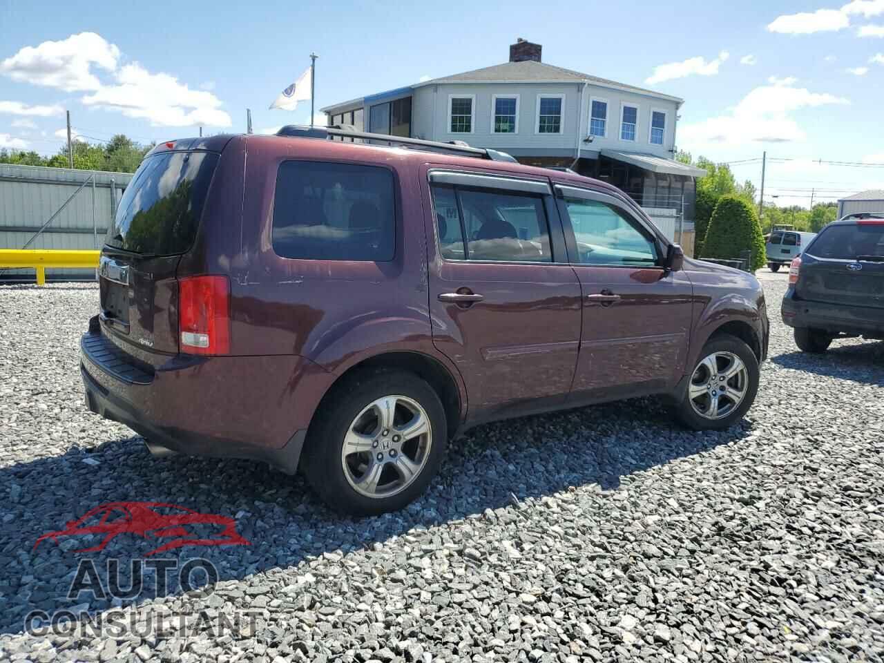 HONDA PILOT 2013 - 5FNYF4H56DB011021