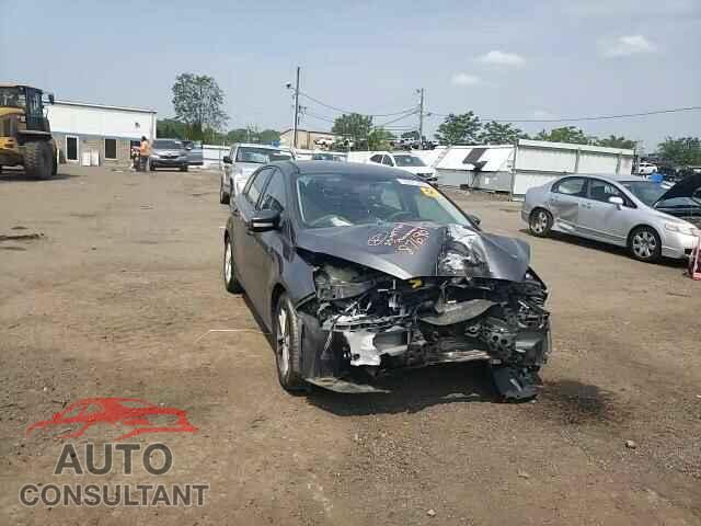 FORD FOCUS 2015 - 1FADP3K28FL237605