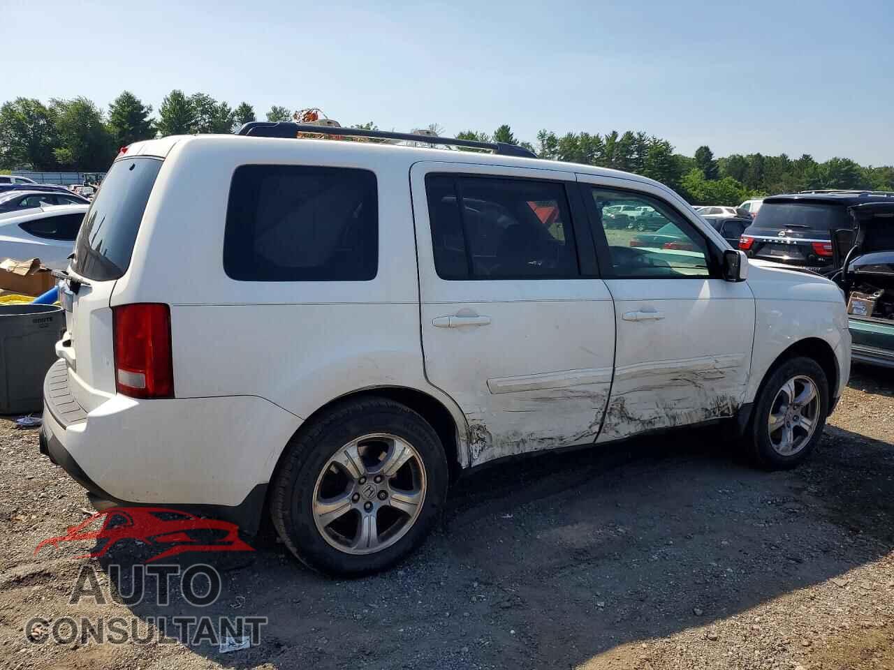 HONDA PILOT 2013 - 5FNYF3H53DB013979