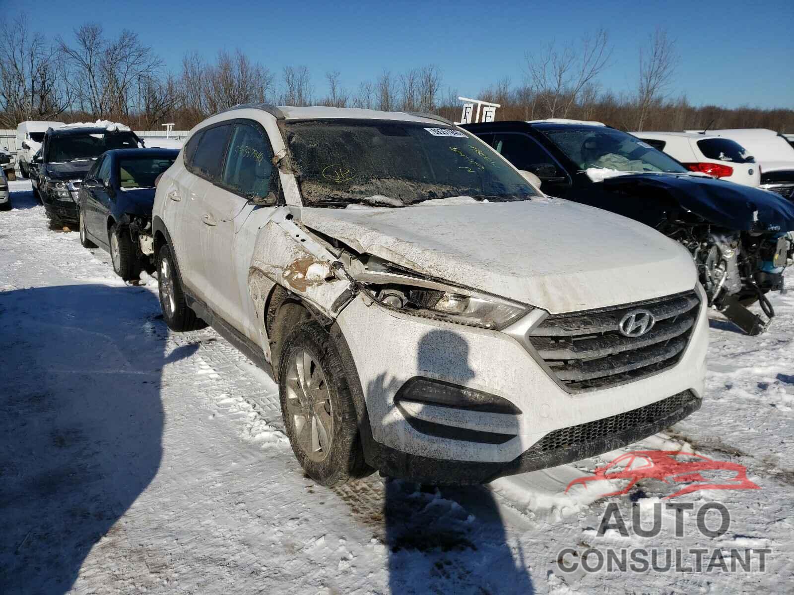 HYUNDAI TUCSON 2018 - KM8J3CA47JU743288