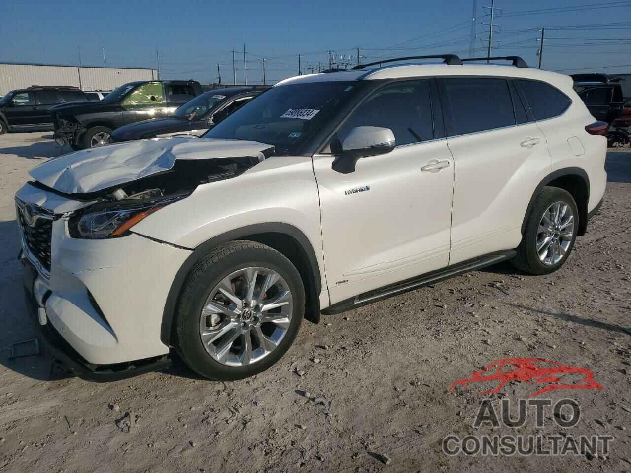 TOYOTA HIGHLANDER 2021 - 5TDXBRCHXMS522622