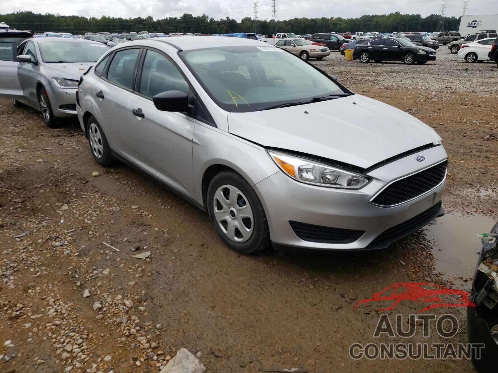 FORD FOCUS 2016 - 1FADP3E2XGL256945