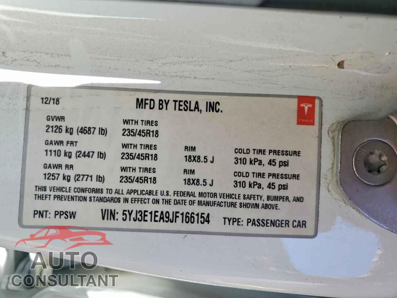 TESLA MODEL 3 2018 - 5YJ3E1EA9JF166154