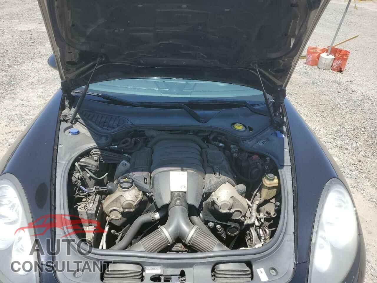 PORSCHE PANAMERA 2015 - WP0AA2A74FL006965