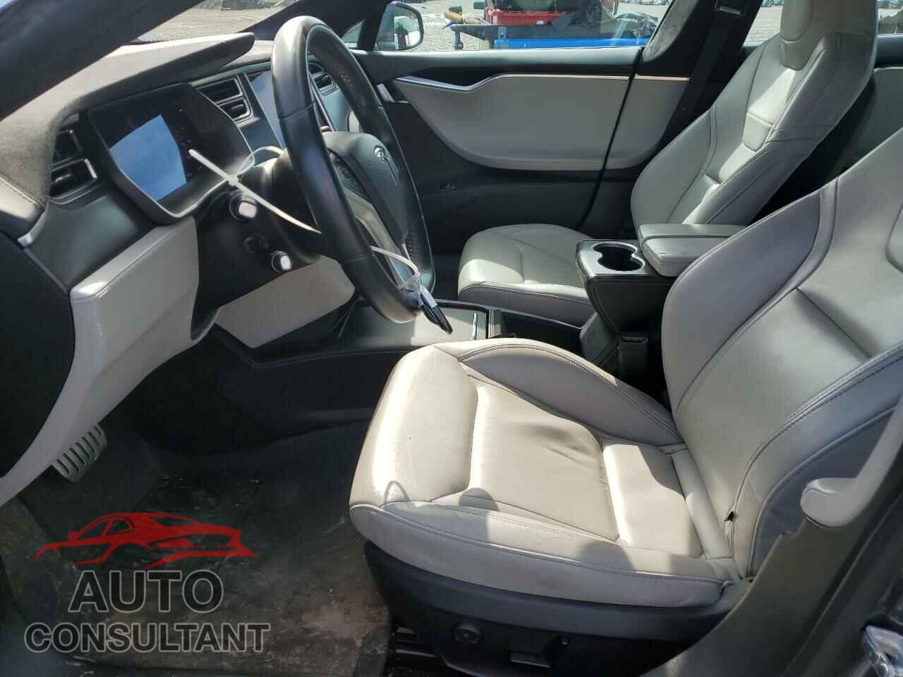 TESLA MODEL S 2015 - 5YJSA1E48FF114300