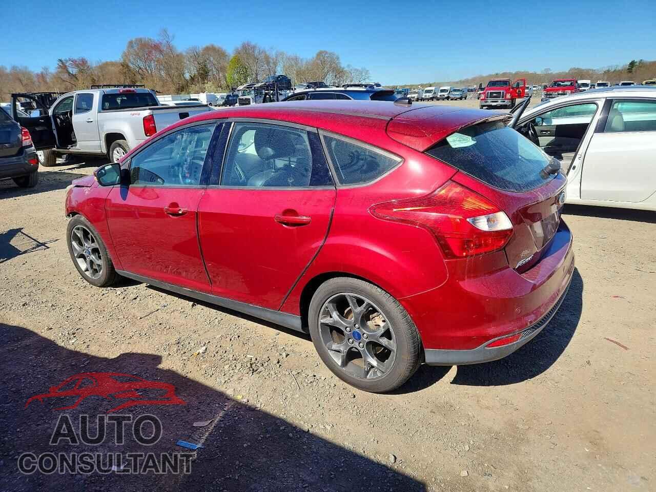 FORD FOCUS 2014 - 1FADP3K23EL402037