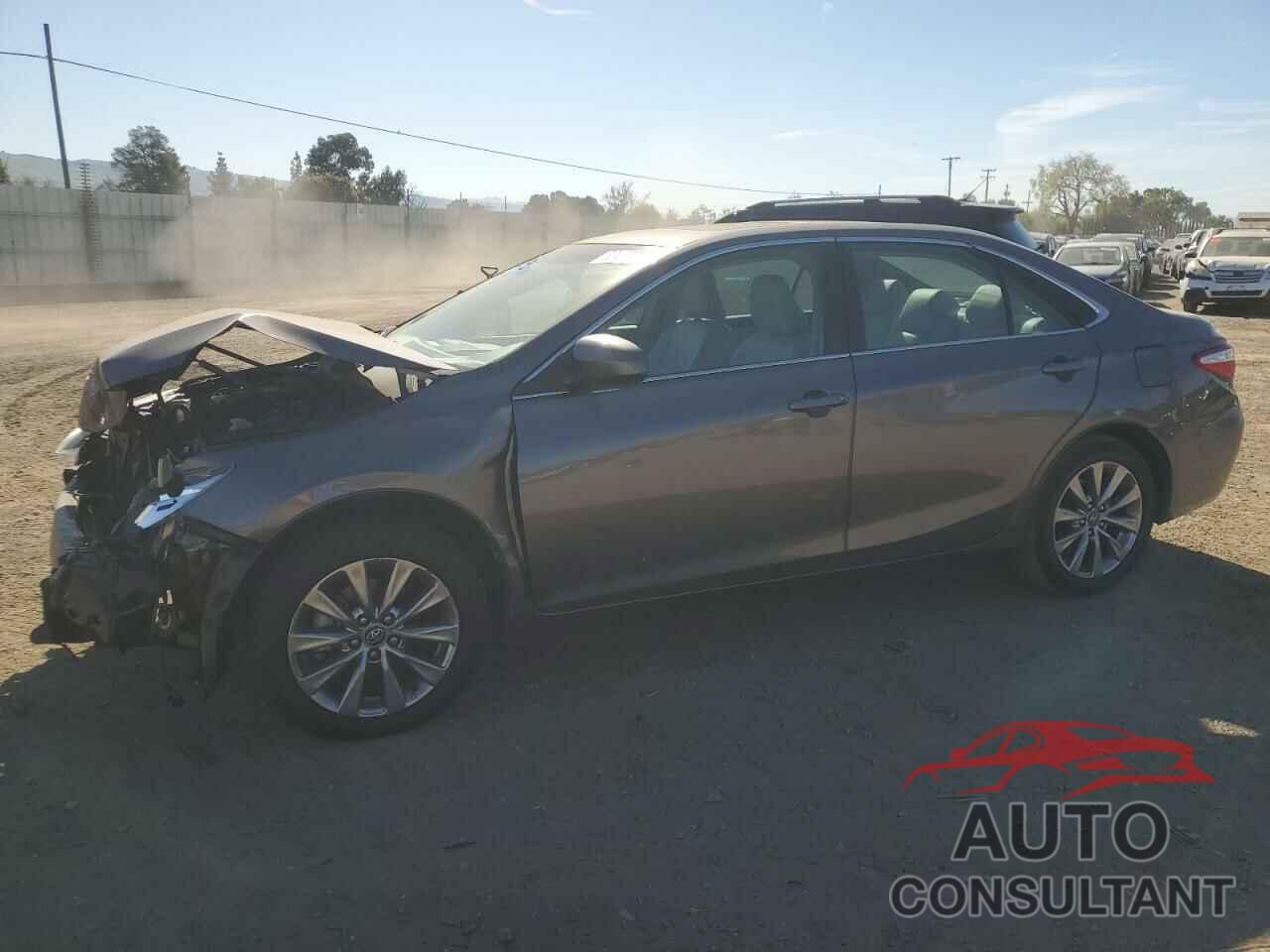 TOYOTA CAMRY 2017 - 4T1BF1FK6HU760732