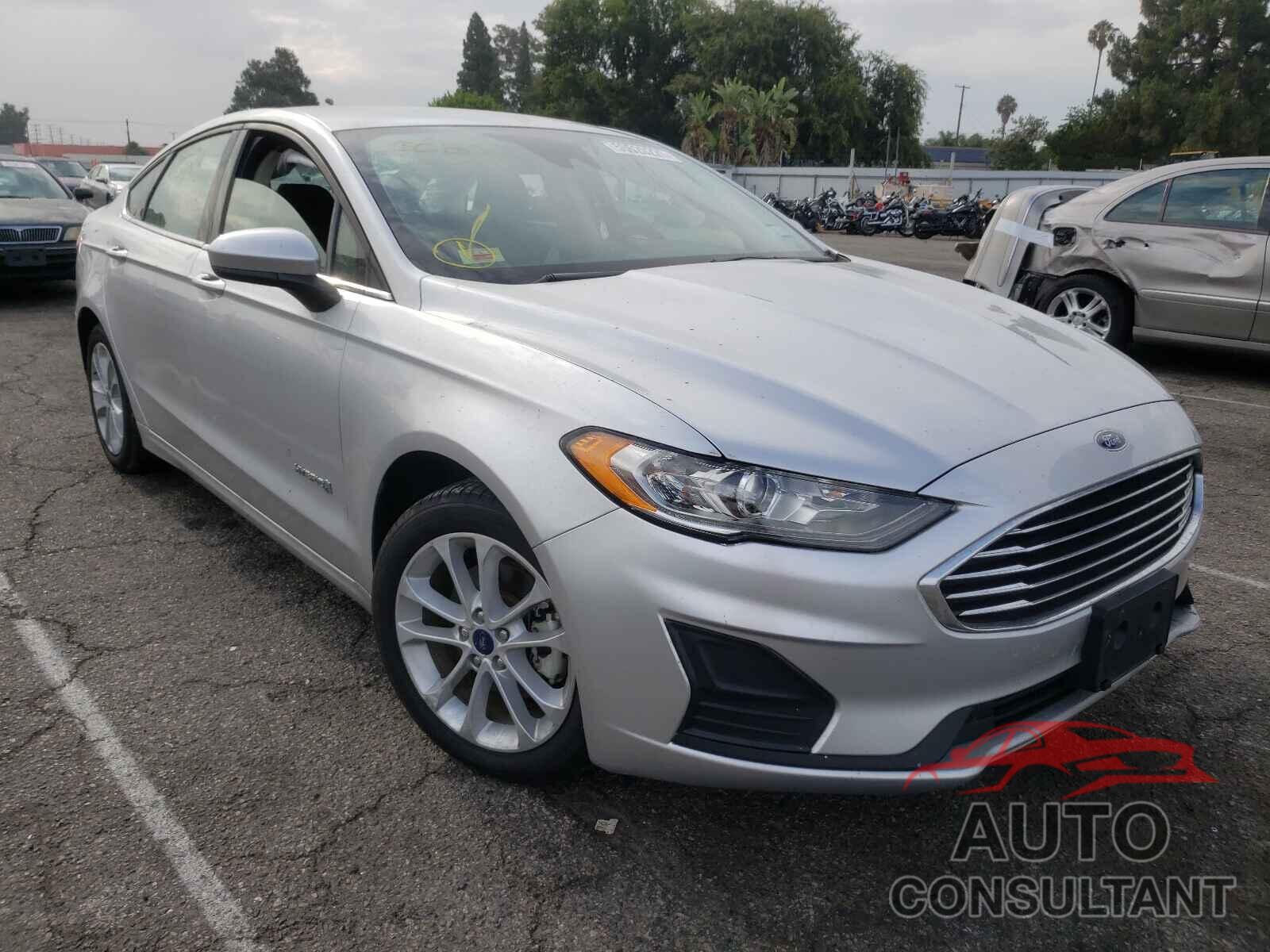 FORD FUSION 2019 - 3FA6P0LU7KR226095