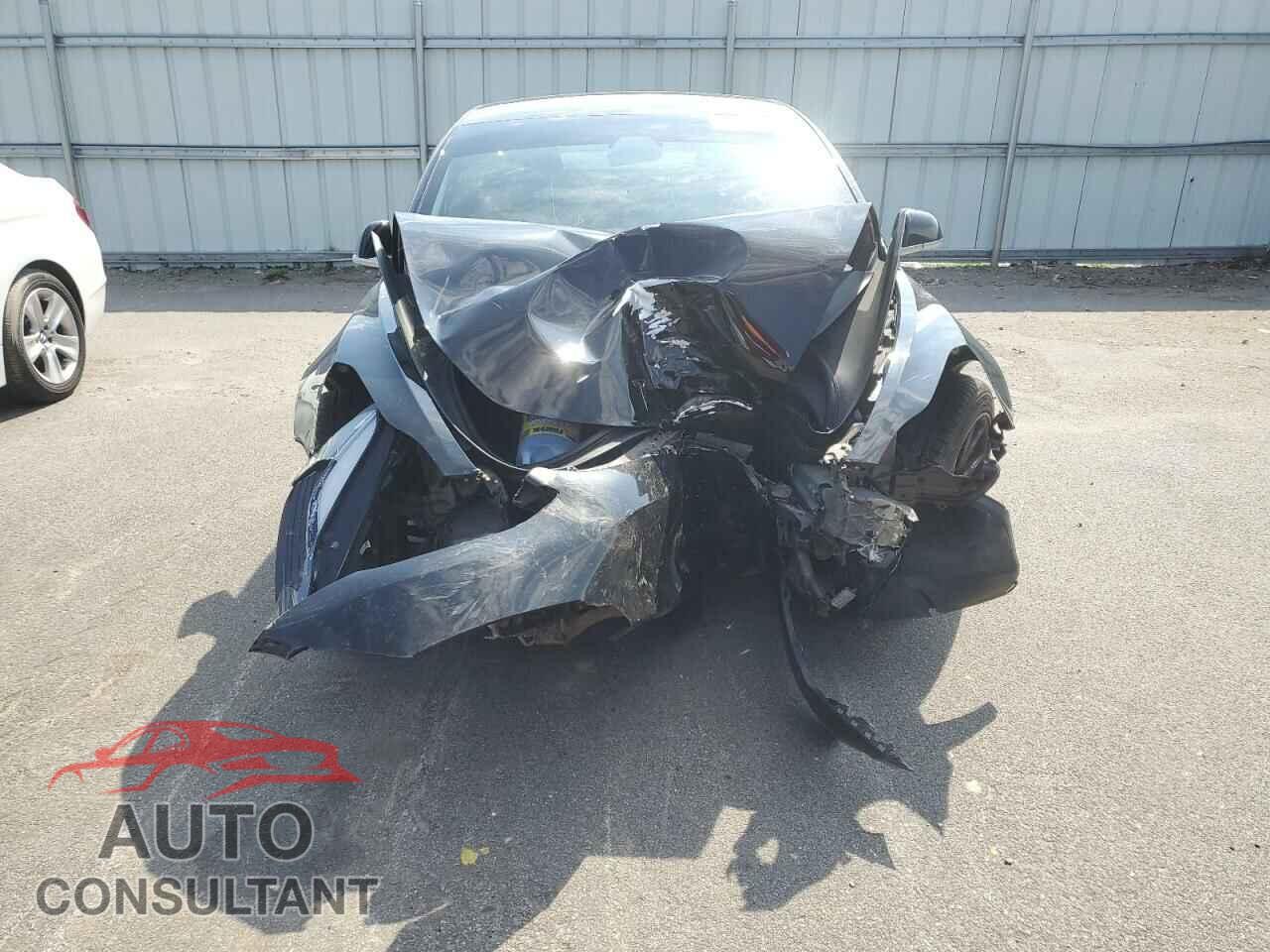 TESLA MODEL 3 2019 - 5YJ3E1EA5KF415809