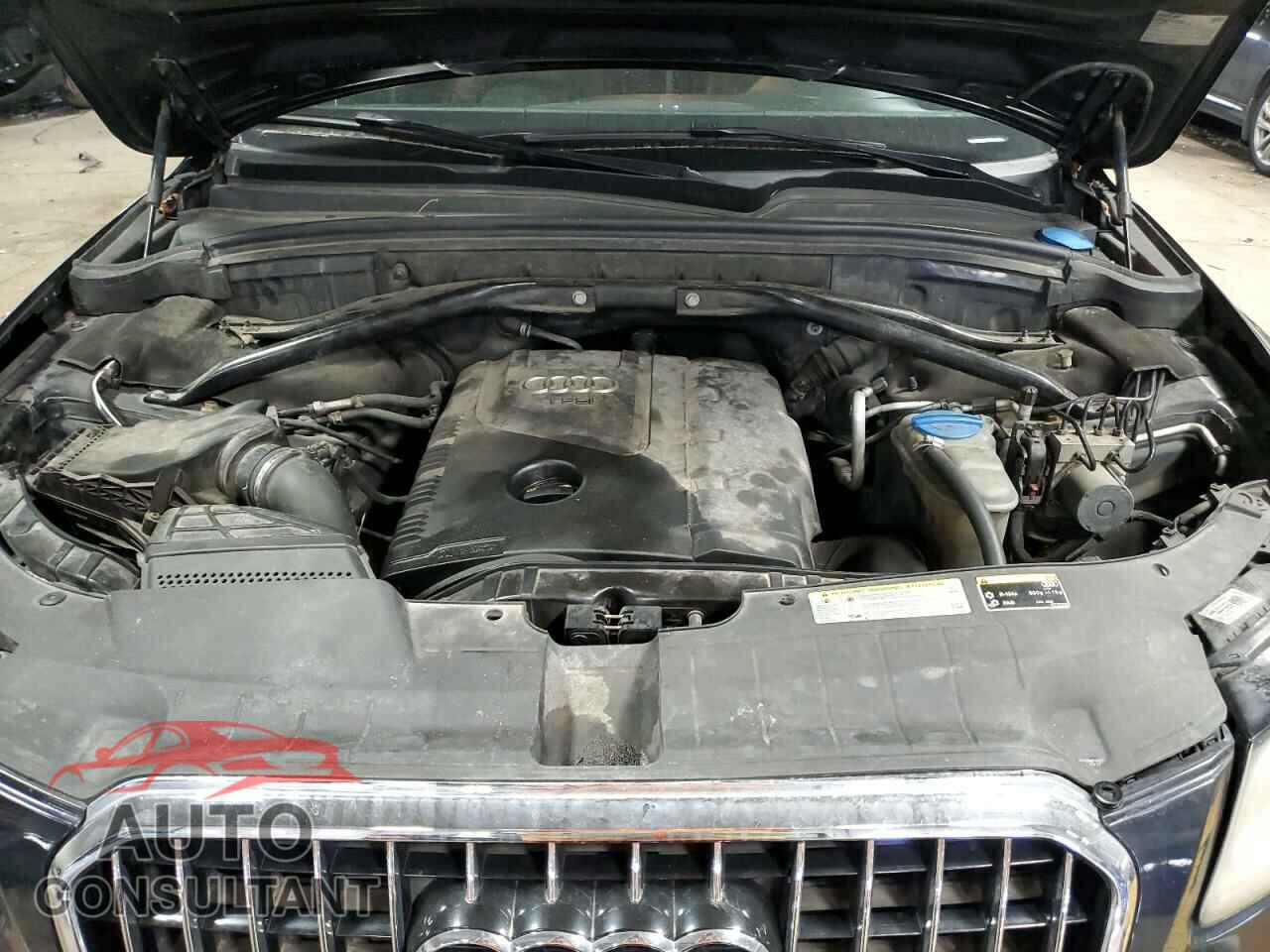 AUDI Q5 2013 - WA1LFAFP3DA005533