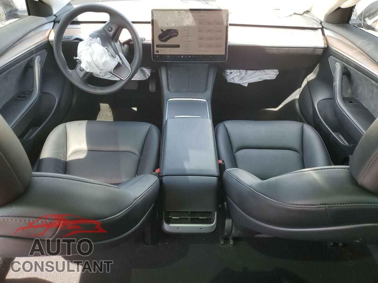 TESLA MODEL 3 2023 - 5YJ3E1EB4PF610526