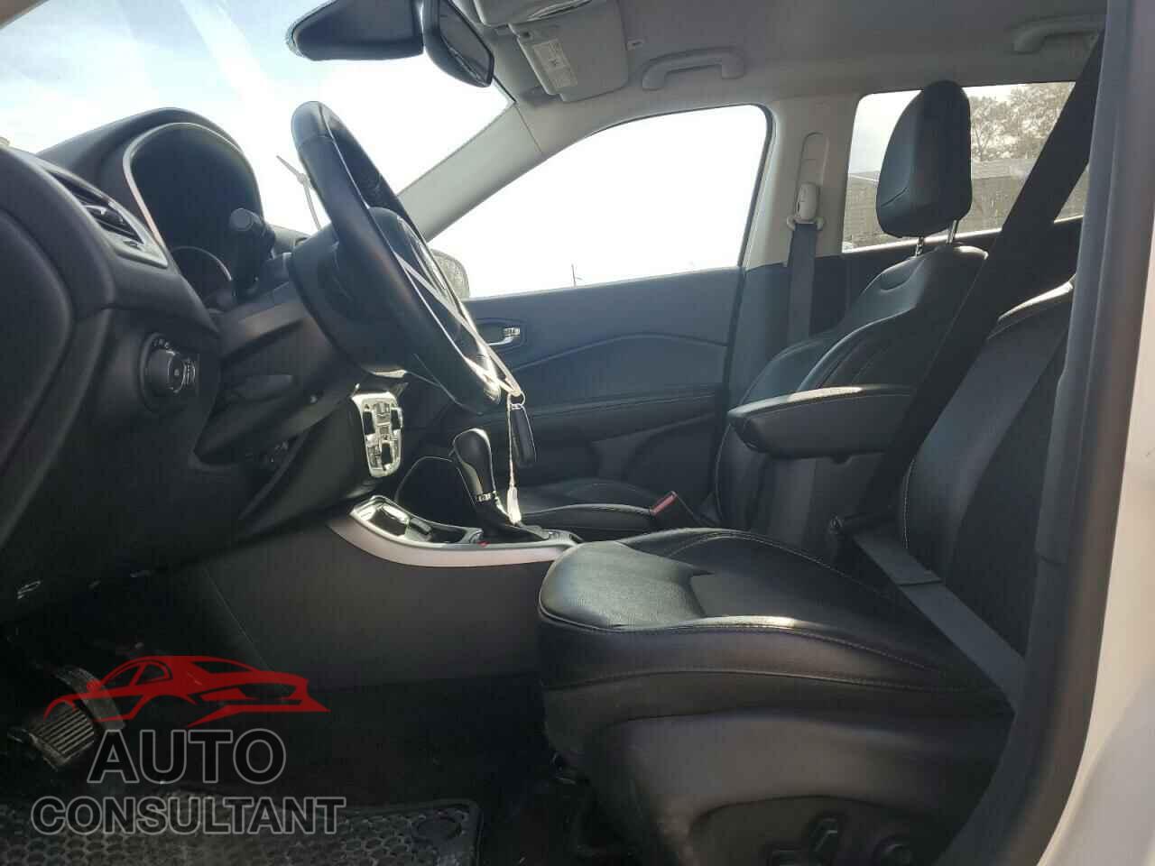 JEEP COMPASS 2019 - 3C4NJDBB1KT593866