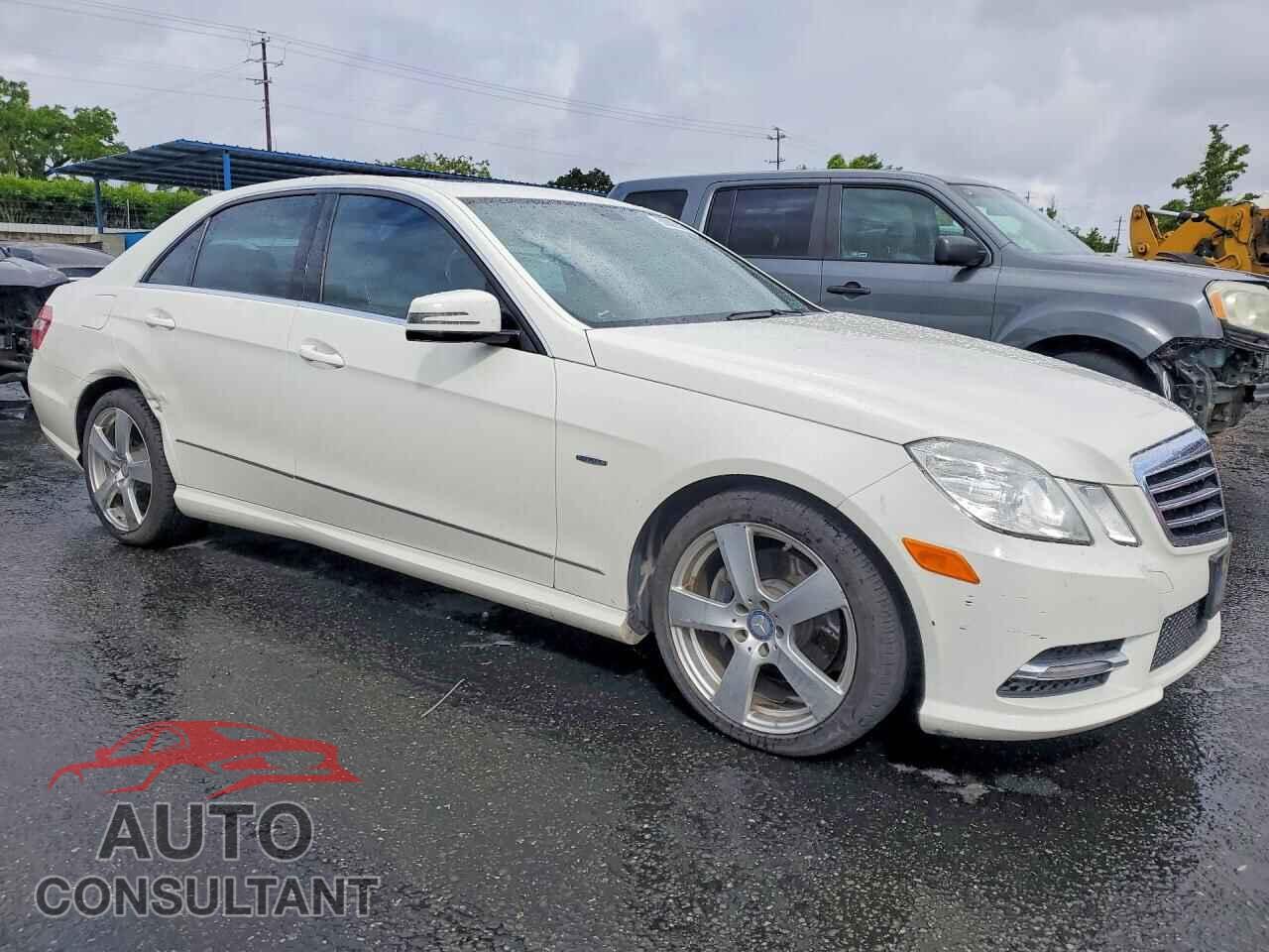 MERCEDES-BENZ E-CLASS 2012 - WDDHF5KB2CA594916