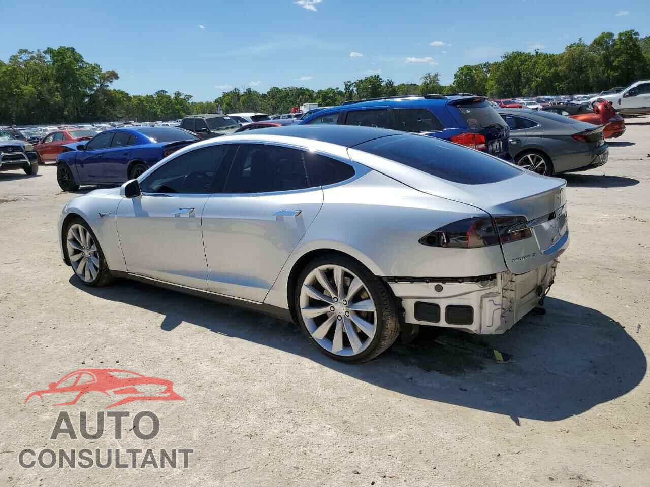 TESLA MODEL S 2012 - 5YJSA1DP4CFS00811