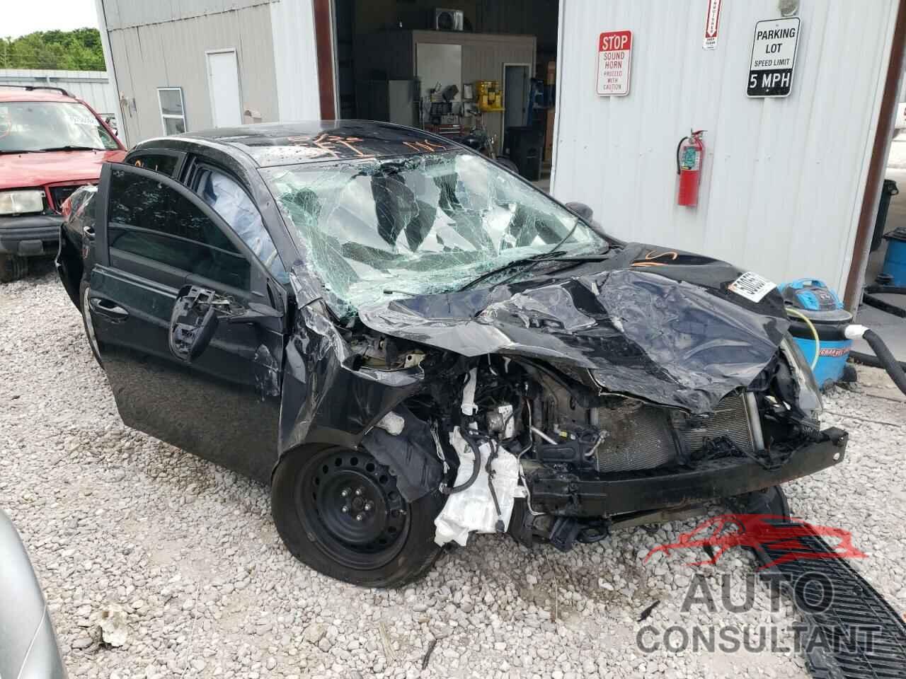 TOYOTA COROLLA 2018 - 2T1BURHE6JC031312