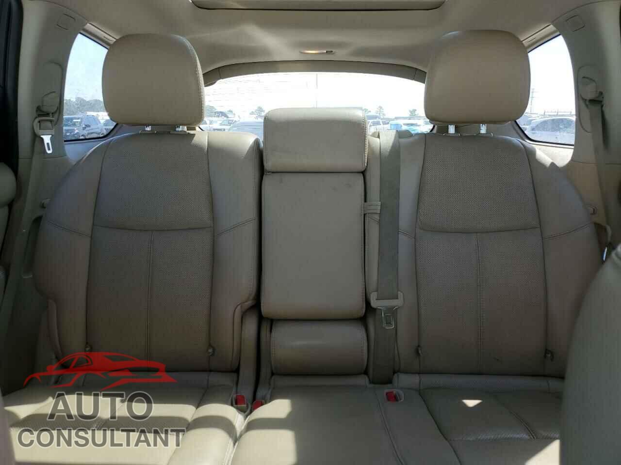 NISSAN PATHFINDER 2015 - 5N1AR2MM3FC680059
