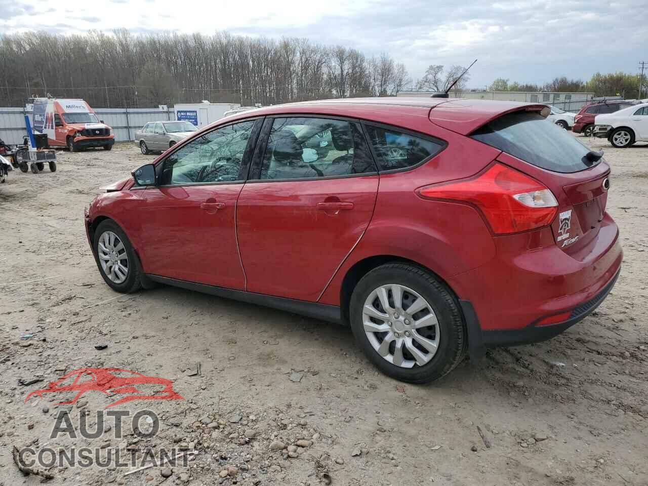 FORD FOCUS 2012 - 1FAHP3K26CL310032