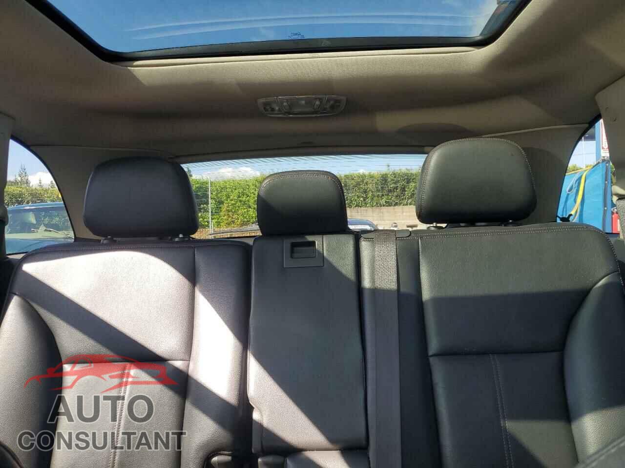 FORD EDGE 2011 - 2FMDK3JC0BBB61774