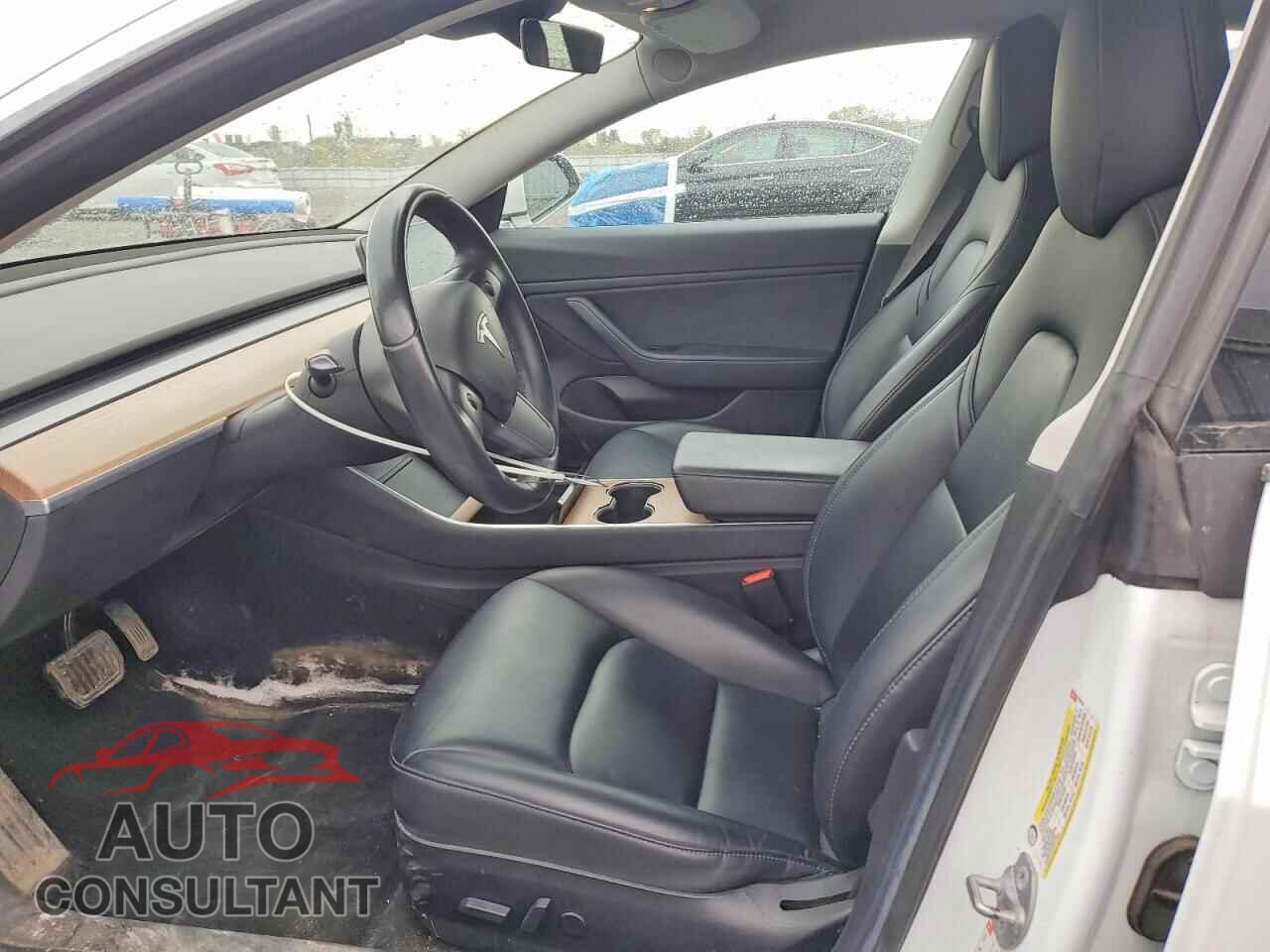TESLA MODEL 3 2018 - 5YJ3E1EA9JF029618