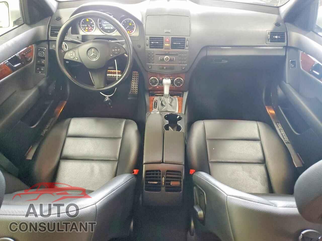 MERCEDES-BENZ C-CLASS 2011 - WDDGF8BB5BR149048