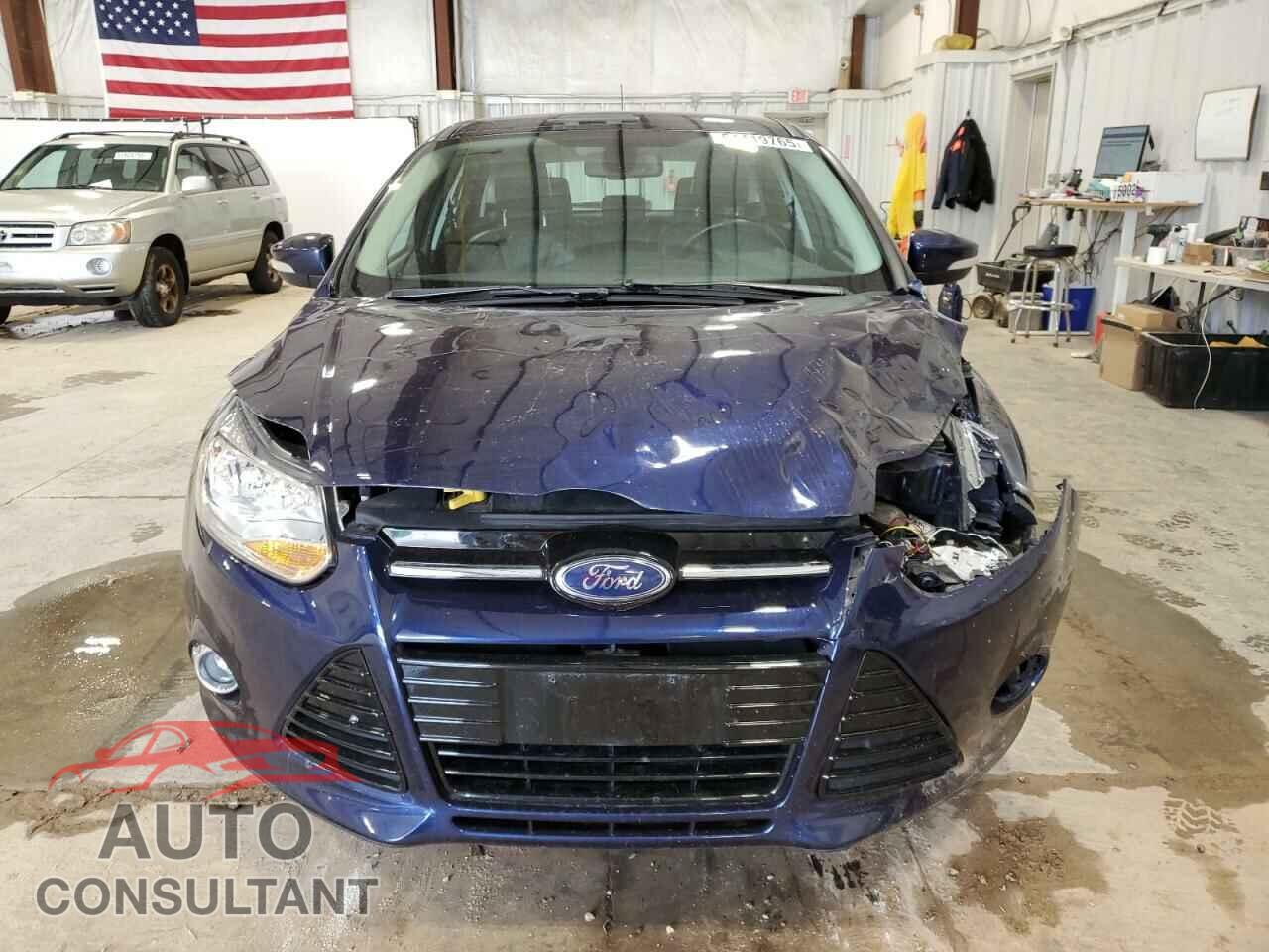FORD FOCUS 2012 - 1FAHP3M22CL152012