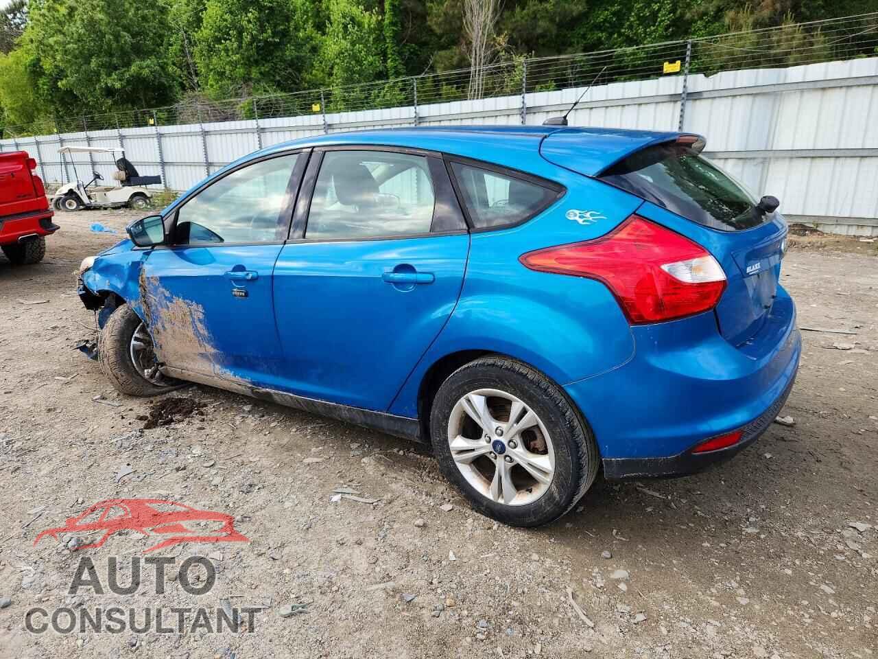 FORD FOCUS 2012 - 1FAHP3K27CL335912