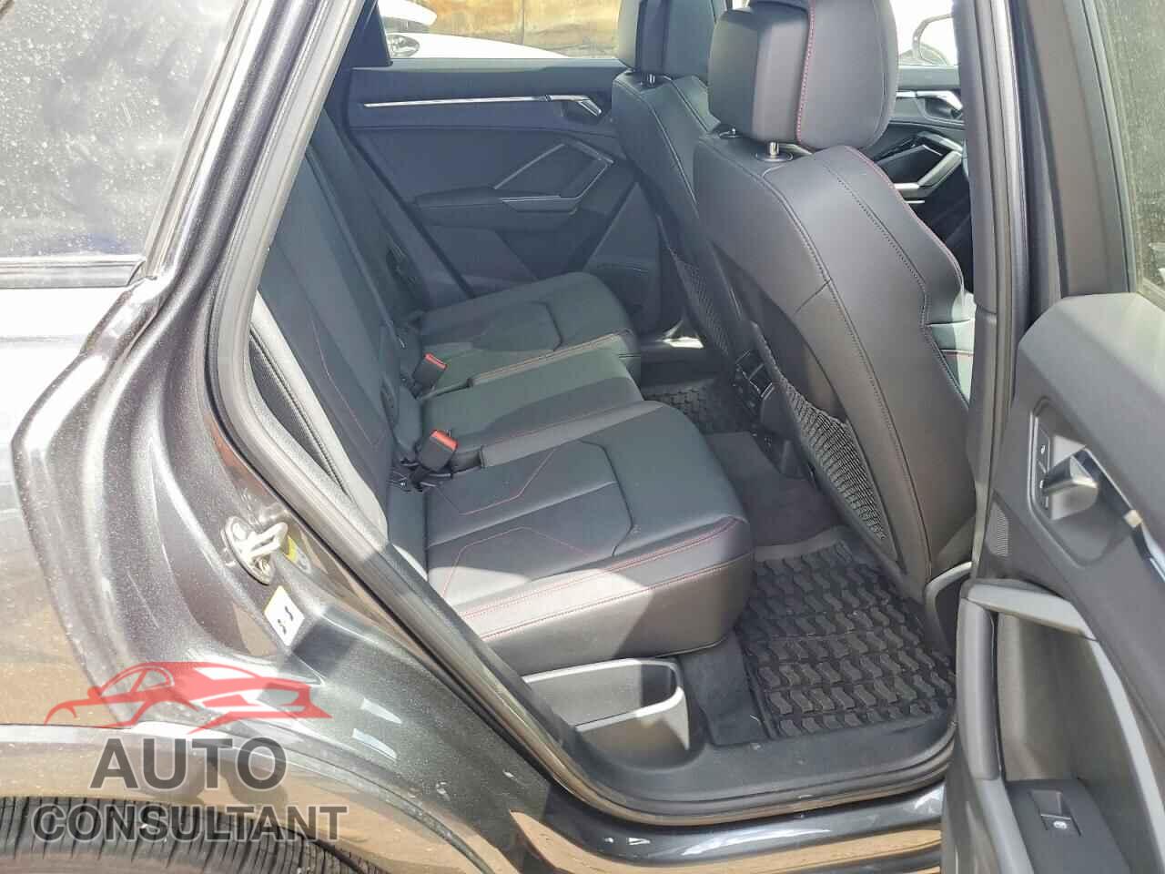 AUDI Q3 2025 - WA1EECF35S1084320