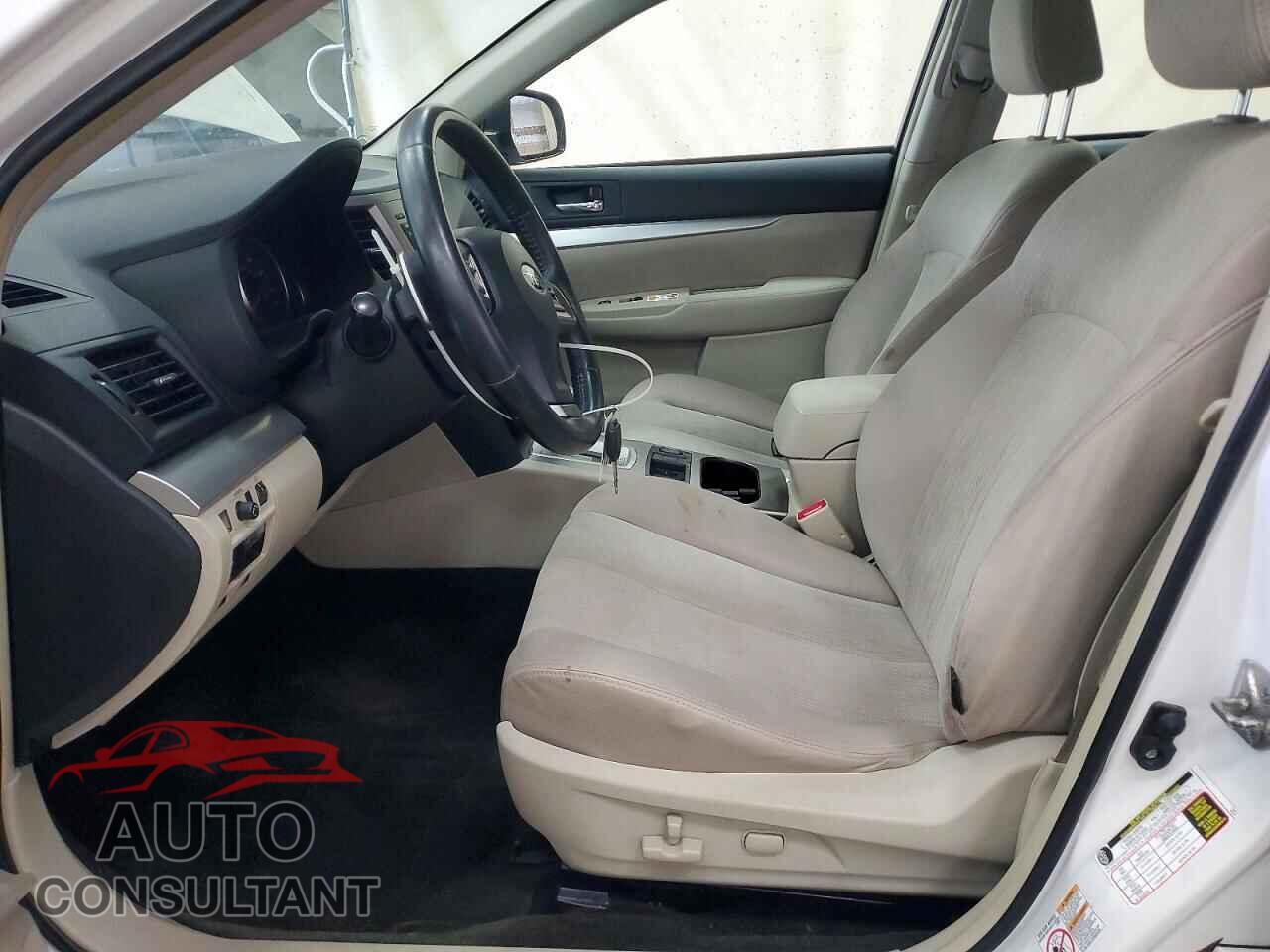 SUBARU LEGACY 2014 - 4S3BMCC64E3024712