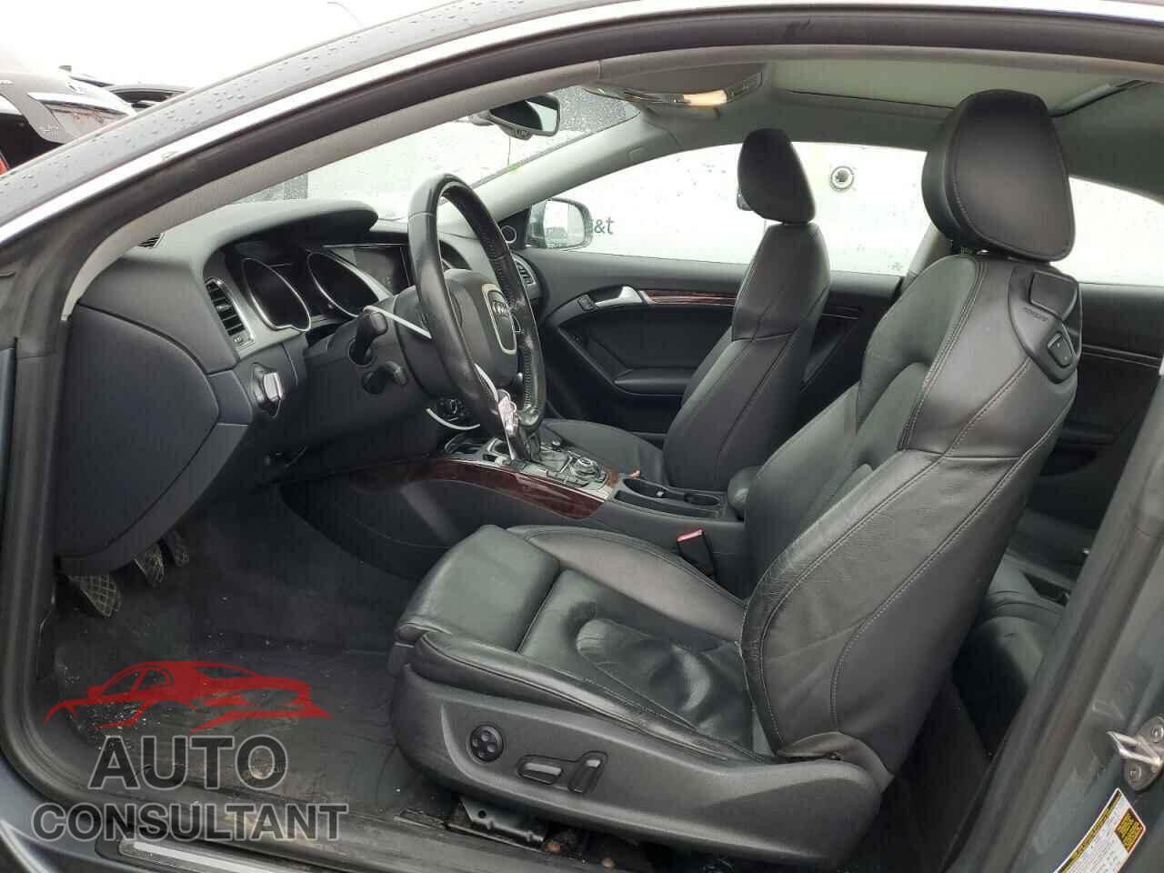 AUDI A5 2012 - WAURFAFR1CA004362