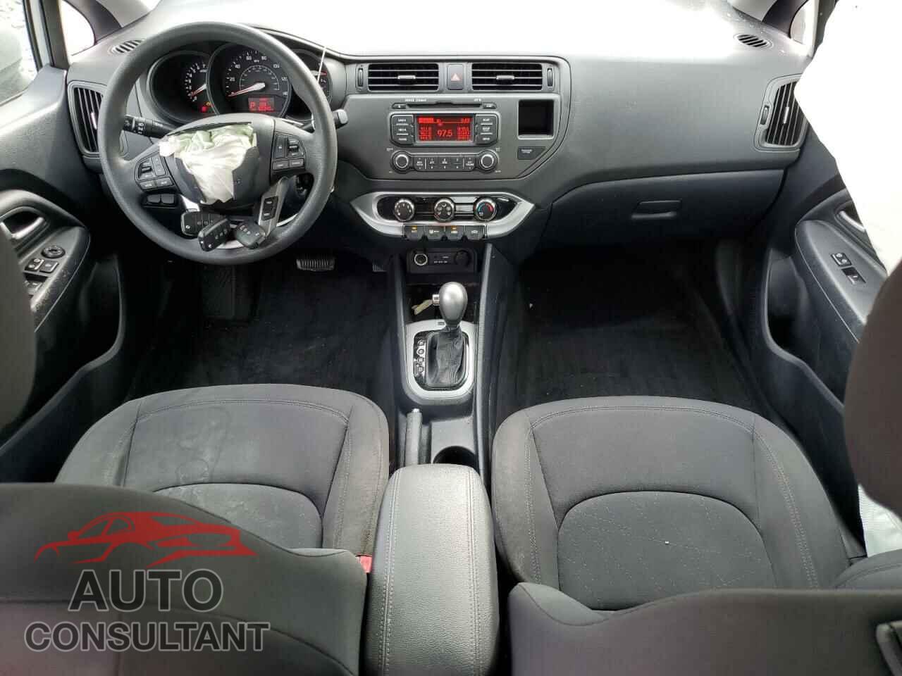 KIA RIO 2015 - KNADN4A30F6500441
