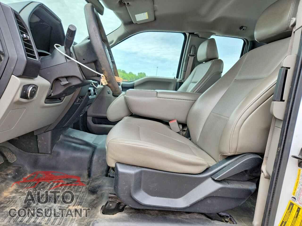 FORD F150 2017 - 1FTFX1EF3HKE16732