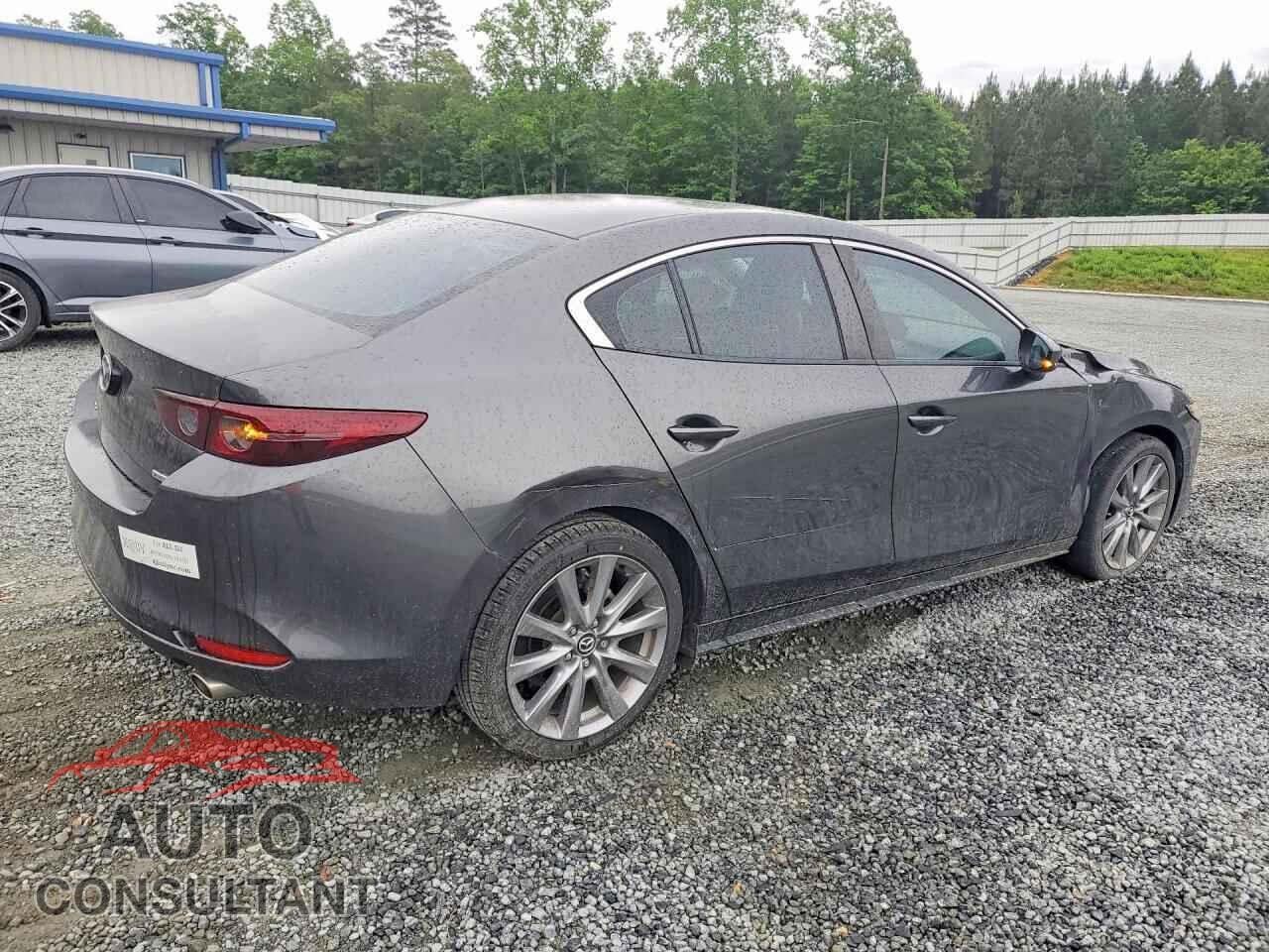 MAZDA 3 2021 - JM1BPABL7M1326010