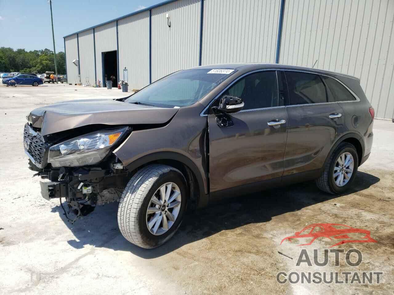 KIA SORENTO 2019 - 5XYPG4A33KG528848