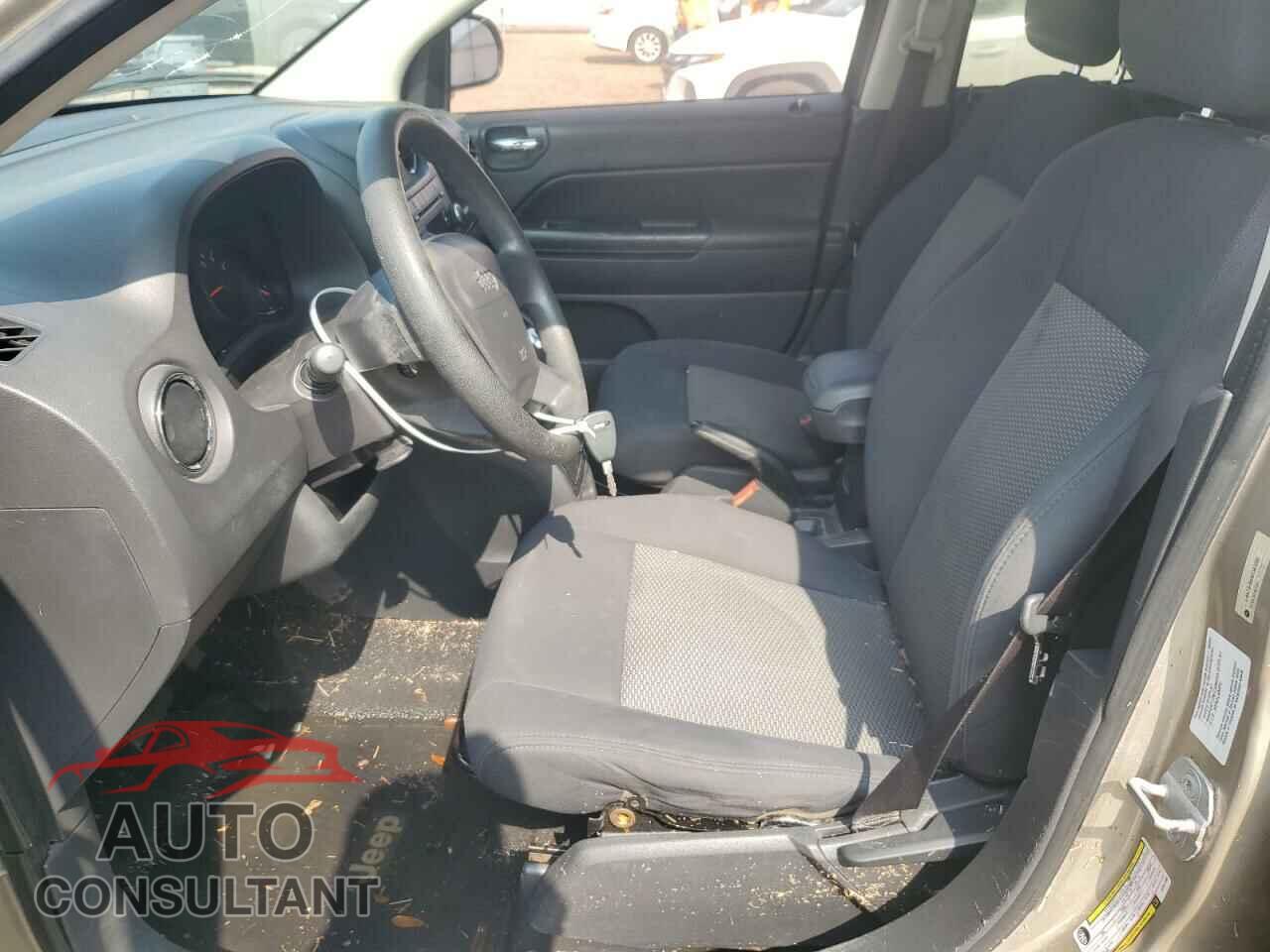 JEEP COMPASS 2010 - 1J4NT4FBXAD541090