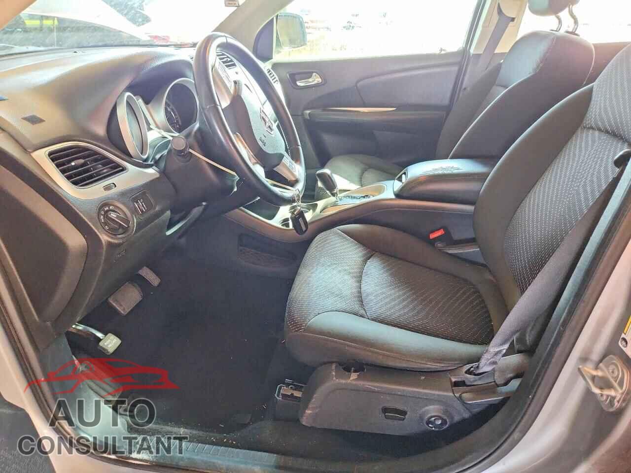 DODGE JOURNEY 2020 - 3C4PDCAB1LT274500