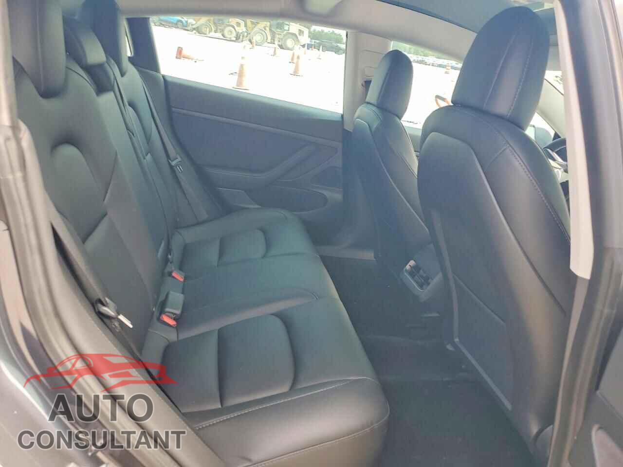TESLA MODEL 3 2021 - 5YJ3E1EA7MF866856